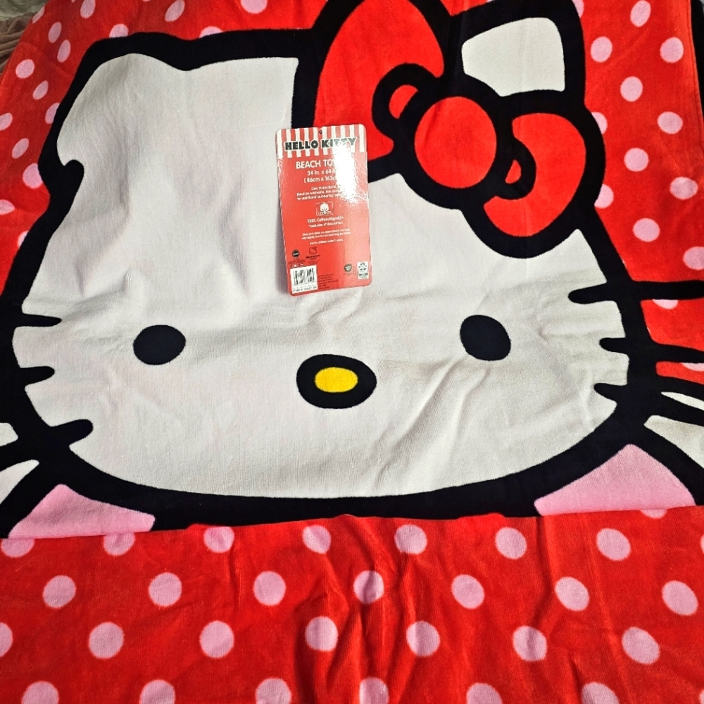 Hello kitty beach towel